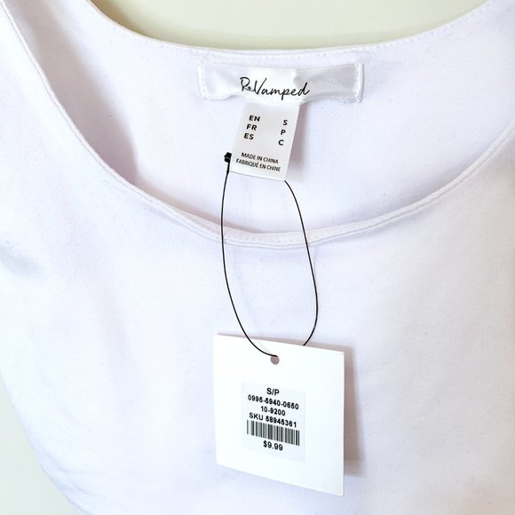 MATCHING SET • White Cropped Legging + Scoop Neck - Picture 9 of 10